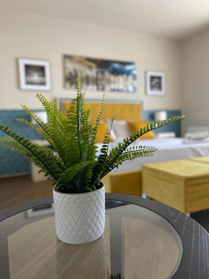 Mb Giurati Suites Mascali Εξωτερικό φωτογραφία